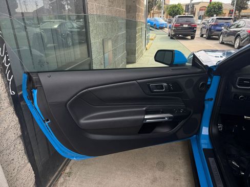 Used 2024 Ford Mustang Premium image 20