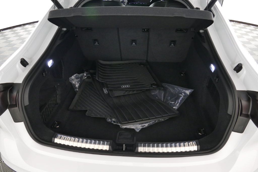 Used 2025 Audi A5 2.0T Premium w/ Convenience Package AWD/4WD image 33