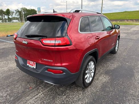Used 2016 Jeep Cherokee Limited AWD/4WD image 9