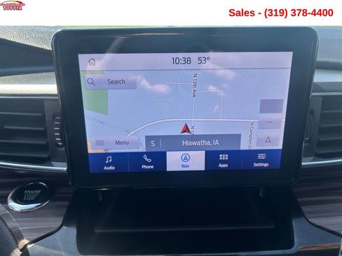 Used 2024 Ford Explorer Limited AWD/4WD image 16
