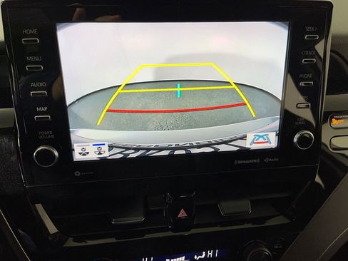 Used 2022 Toyota Camry SE image 23