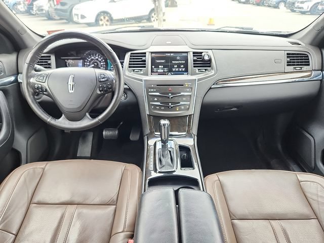 Used 2015 Lincoln MKS w/ Equipment Group 101A FWD image 8
