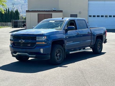 Used 2016 Chevrolet Silverado 1500 LT w/ True North Edition AWD/4WD image 9