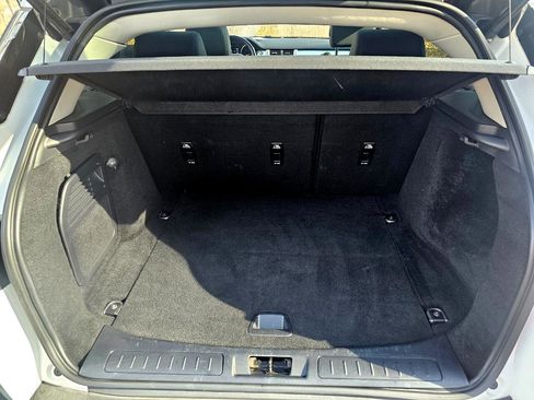 Used 2017 Land Rover Range Rover Evoque SE image 14