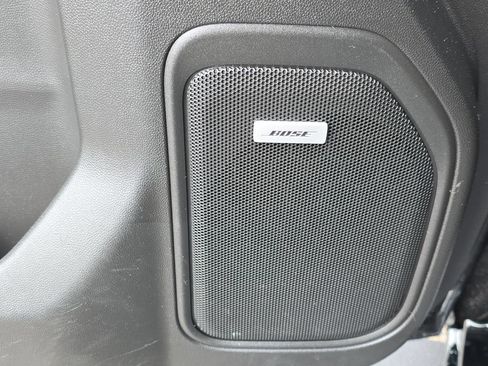 Used 2021 GMC Sierra 1500 AT4 w/ AT4 Premium Package AWD/4WD image 31