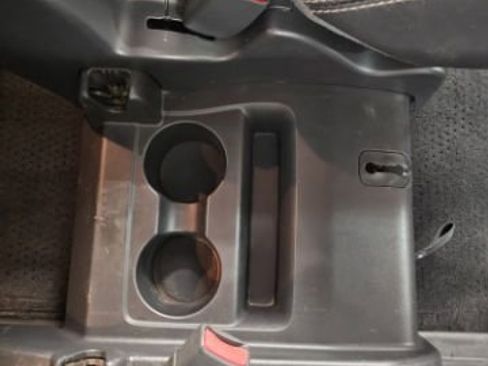 Used 2012 Toyota Sienna SE image 33