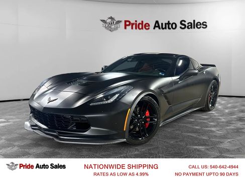 Used 2019 Chevrolet Corvette Stingray Coupe w/ 1LT RWD image 1