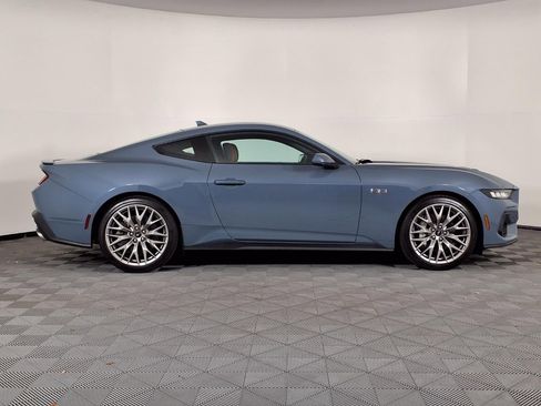 Used 2025 Ford Mustang GT Premium RWD image 29