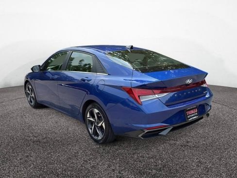 Used 2021 Hyundai Elantra Limited w/ Cargo Package FWD image 5
