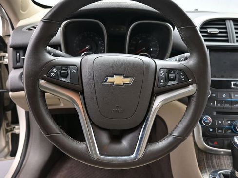 Used 2014 Chevrolet Malibu LT FWD image 12