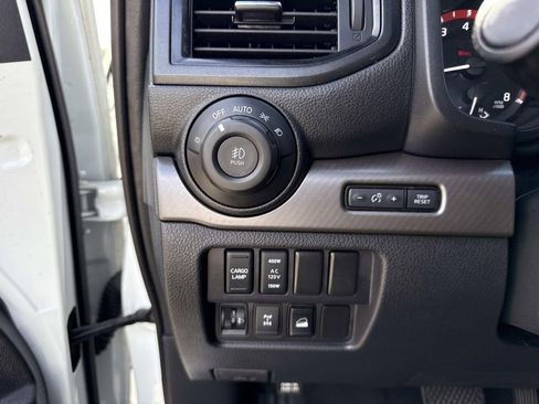 Certified 2020 Nissan Titan PRO-4X image 33