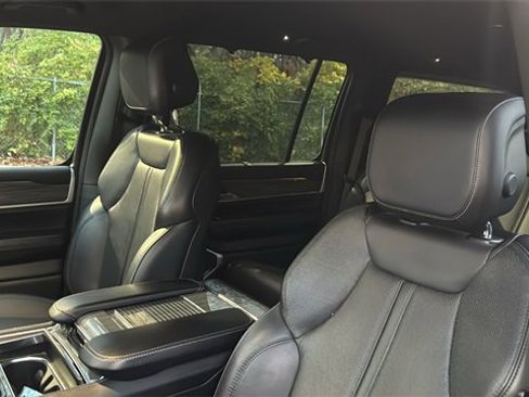 Used 2022 Jeep Wagoneer Series III w/ Convenience Group I image 25