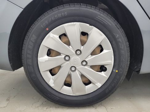 Used 2019 Kia Rio S FWD image 31