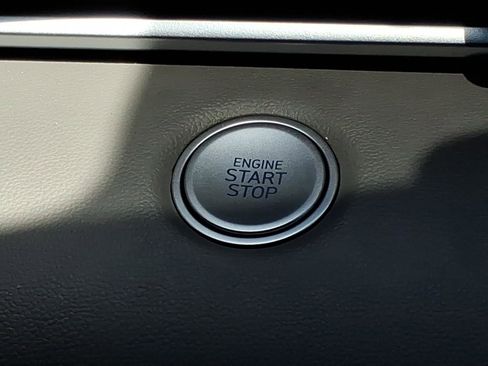 Certified 2025 Hyundai Elantra Sport FWD image 24