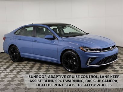 Used 2025 Volkswagen Jetta SE