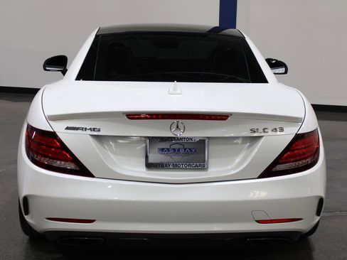 Used 2019 Mercedes-Benz SLC 43 AMG image 11