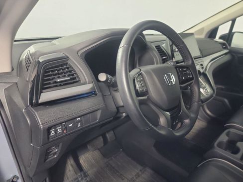 Certified 2025 Honda Odyssey Touring image 15