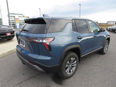 New 2026 Chevrolet Equinox LT w/ Convenience Package II image 5