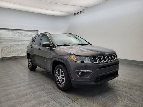 Used 2020 Jeep Compass Latitude AWD/4WD image 13