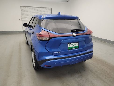 Used 2021 Nissan Kicks S FWD image 6