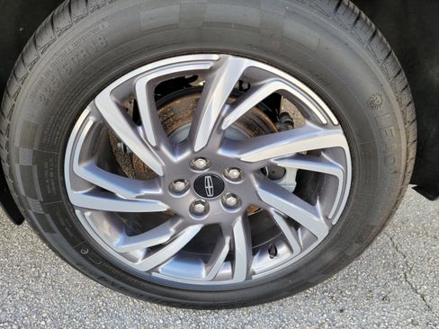Certified 2023 Lincoln Corsair FWD image 7