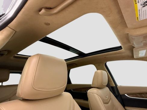 Used 2024 Cadillac XT5 Premium Luxury w/ Platinum Package FWD image 16