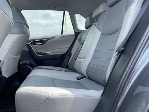 Certified 2025 Toyota RAV4 XLE Premium image 11