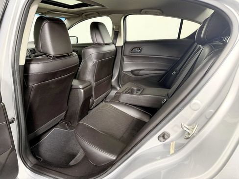 Used 2013 Acura ILX w/ Premium Package FWD image 29