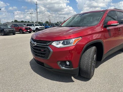 Used 2020 Chevrolet Traverse RS image 31