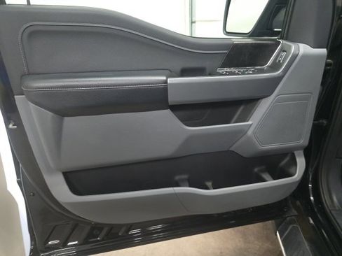 Used 2022 Ford F150 XLT w/ Equipment Group 302A High image 17