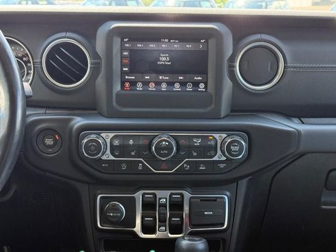 Used 2021 Jeep Wrangler Unlimited Sahara w/ Safety Group AWD/4WD image 12