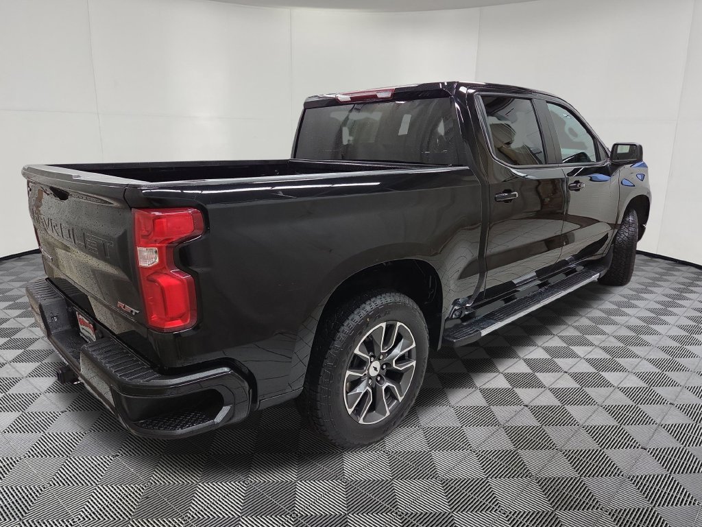 Used 2022 Chevrolet Silverado 1500 RST w/ Z71 Off-Road Package AWD/4WD image 4