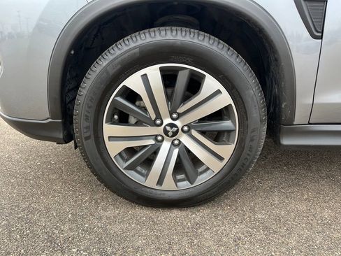 Used 2021 Mitsubishi Outlander Sport ES image 28