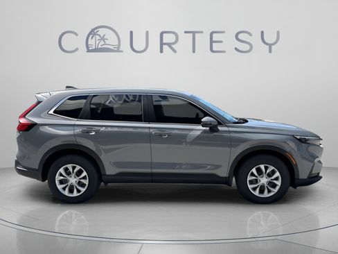 Used 2026 Honda CR-V LX image 8