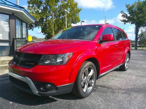 Used 2016 Dodge Journey Crossroad FWD image 2