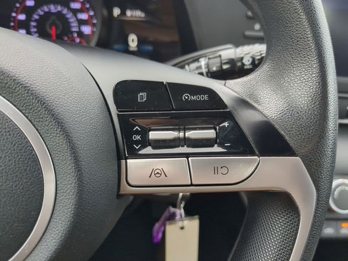 Certified 2023 Hyundai Elantra SE image 20