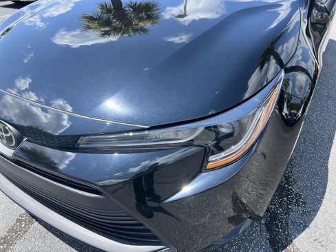Used 2024 Toyota Corolla LE FWD image 6