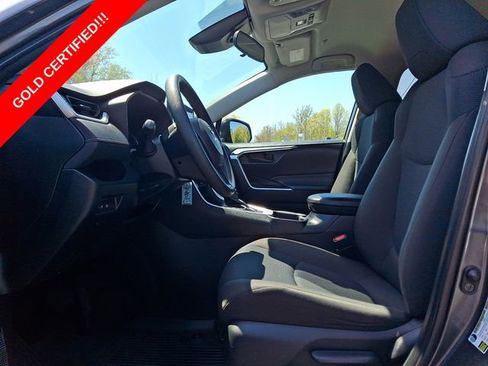 Certified 2023 Toyota RAV4 LE AWD/4WD image 14