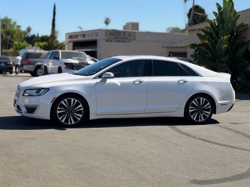 Used 2019 Lincoln MKZ Reserve FWD image 7