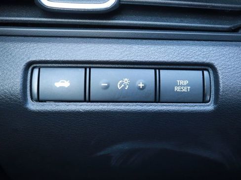 Used 2024 Nissan Altima 2.5 SR image 23