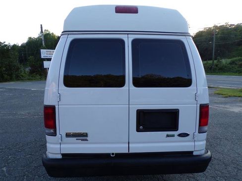 Used 2014 Ford E-250 and Econoline 250 Extended w/ Power Group image 7