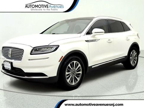 Used 2022 Lincoln Nautilus Reserve FWD image 1