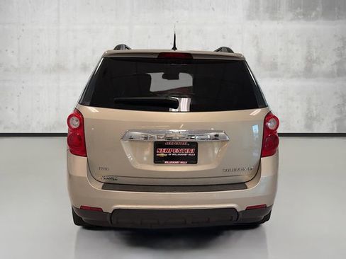 Used 2011 Chevrolet Equinox LT w/ Driver Convenience Package image 6