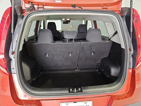 Used 2020 Kia Soul S FWD image 12