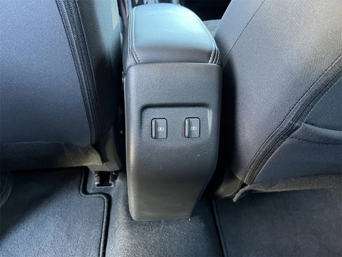 Certified 2023 Nissan Kicks SV image 24