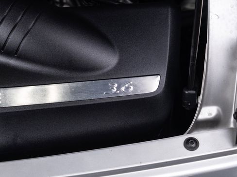 Used 2005 Porsche 911 Carrera image 29