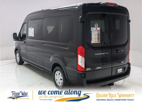 Used 2022 Ford Transit 350 XLT RWD image 6