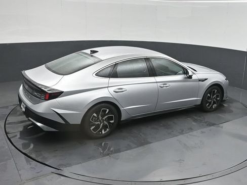 Used 2025 Hyundai Sonata SEL FWD image 42