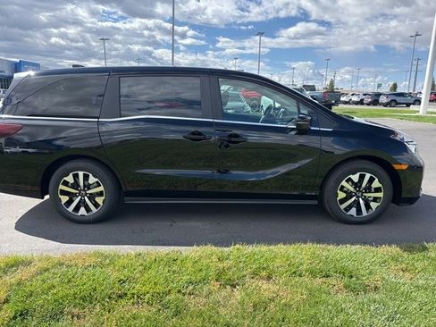 New 2026 Honda Odyssey EX-L image 7
