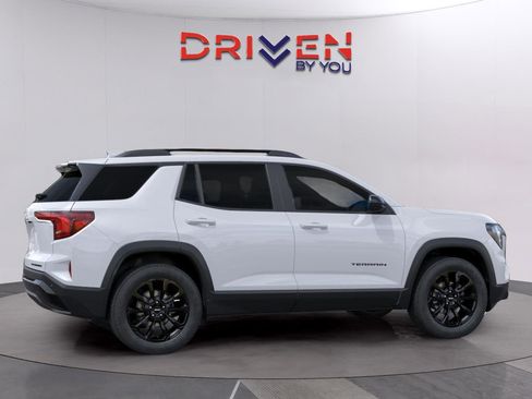 New 2026 GMC Terrain Elevation image 4